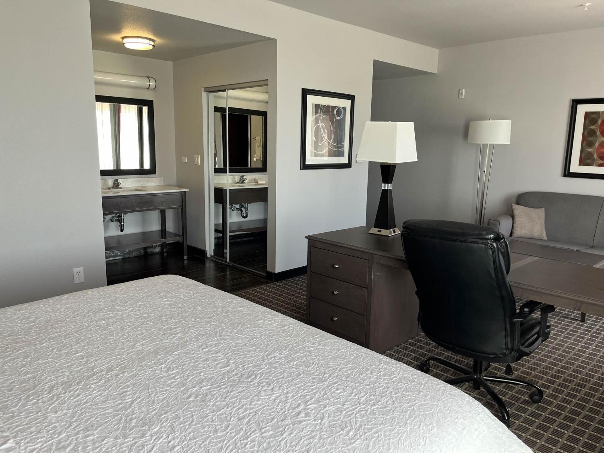 Quality Inn & Suites Pearsall Zewnętrze zdjęcie