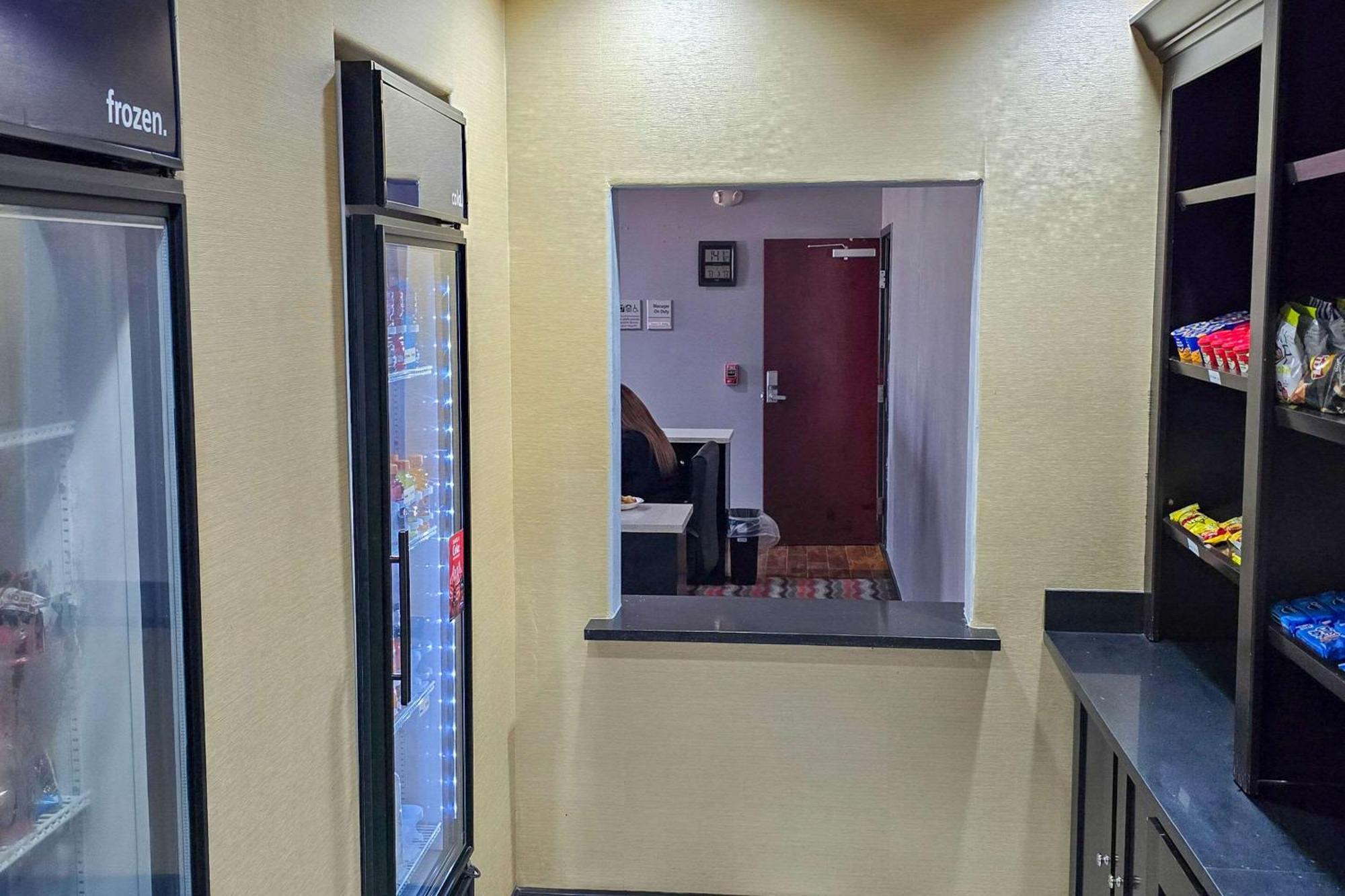 Quality Inn & Suites Pearsall Zewnętrze zdjęcie